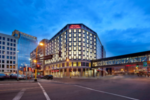 Hampton Inn & Suites in Downtown Minneapolis